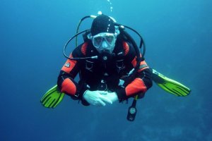 divers-668777_1280